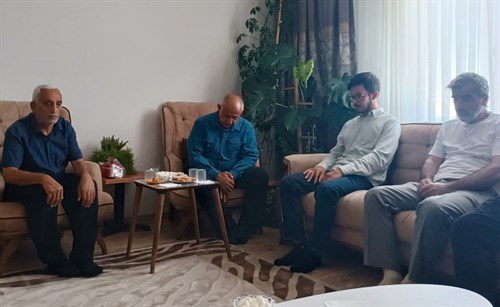 Vefat eden önceki dönem Yavuz Selim Mahallesi Muhtarı Şevket ARSLANER'in Ailesine Taziye Ziyareti